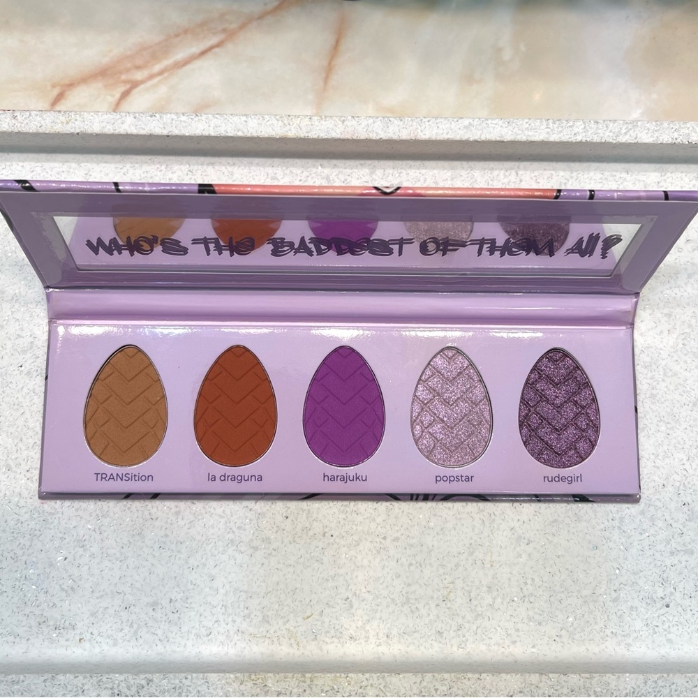 Nikita Dragun Beauty ~ ‘FANTASY PALETTE VOL. I’ ~ Full Size ~ DISCONTINUED ~ NIB - Picture 10 of 16